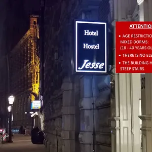https://hotel-mevlana.amsterdamhotelsnl.com
